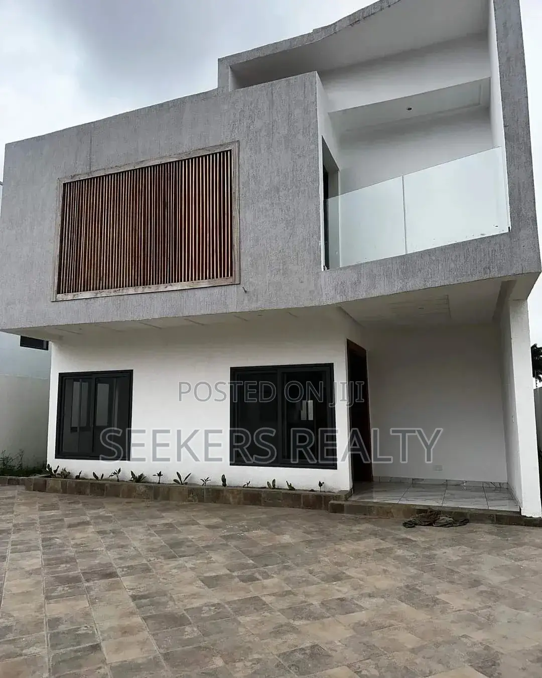 4bdrm House in Seekers Realty, Accra Metropolitan for sale in Accra Metropolitan