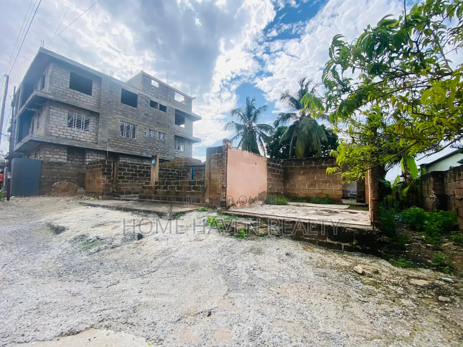 0.13 Acre Land for Sale at Achimota Abc in Neoplan