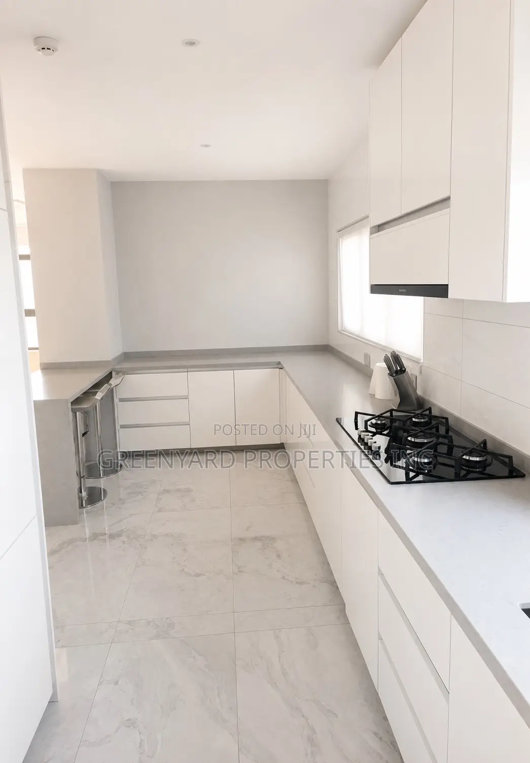 Furnished 1bdrm Apartment in Oxford Street, Osu for rent in Osu