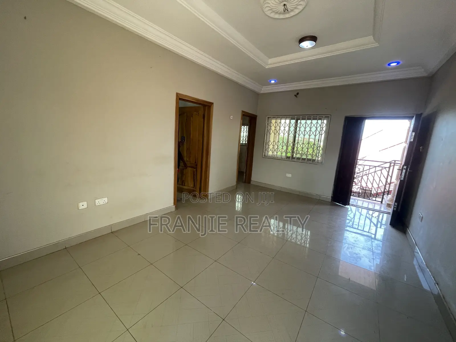1bdrm Apartment in Franjie Realty, West Hills Mall Area for rent in West Hills Mall Area