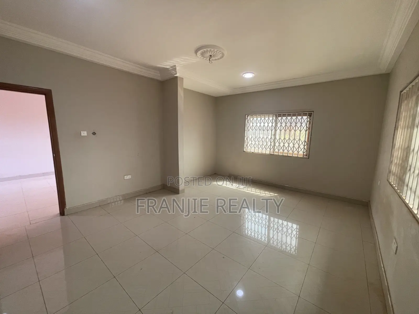 1bdrm Apartment in Franjie Realty, West Hills Mall Area for rent in West Hills Mall Area
