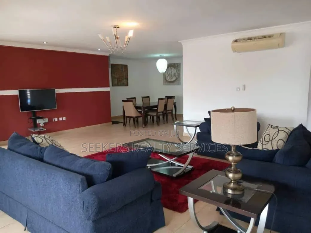 Furnished 3bdrm Apartment in Seekers Realty, Oxford Street for rent in Oxford Street