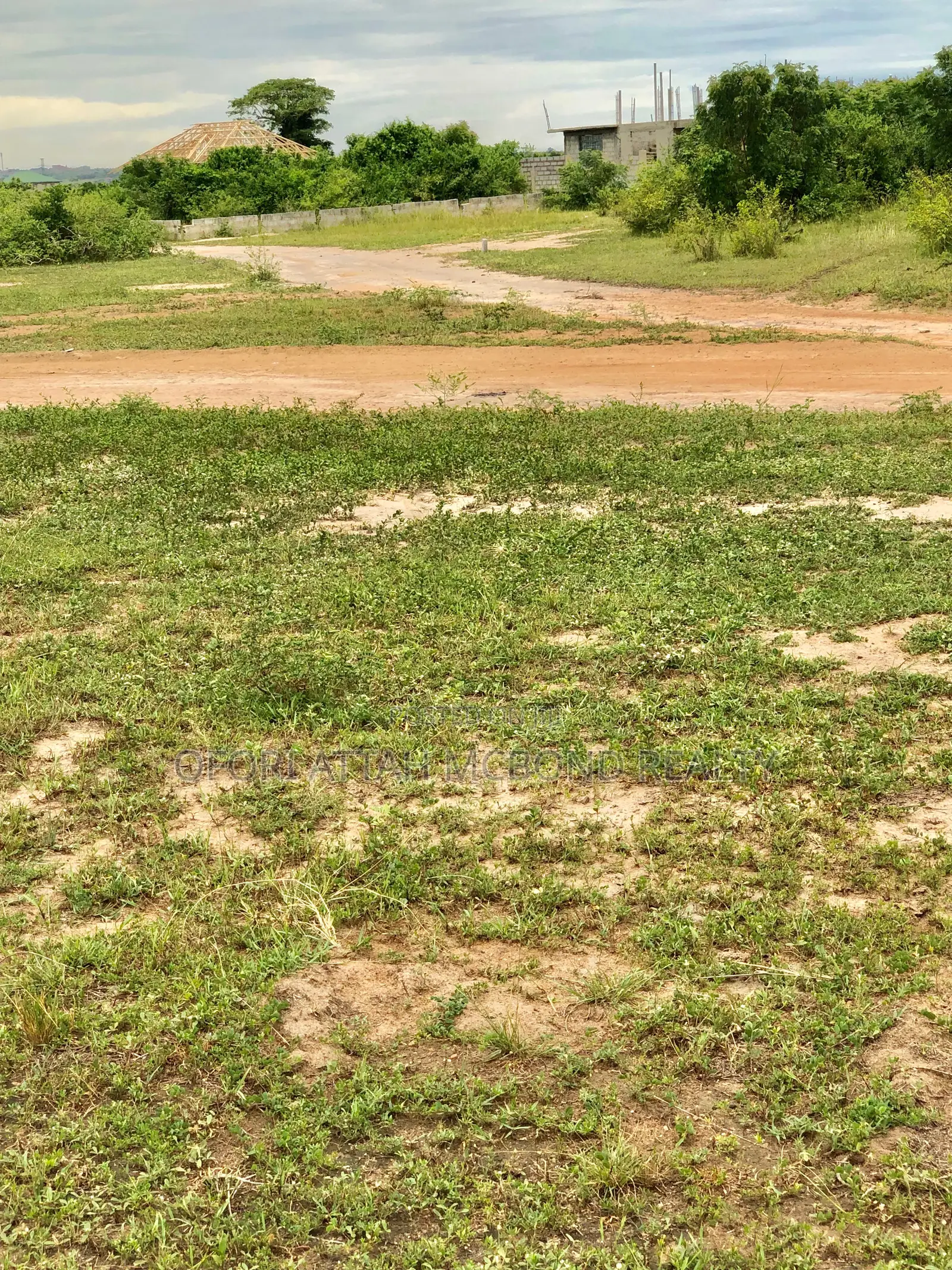 = Afienya Secured Full Plots ! (Estate Full Plot) in Tema Metropolitan