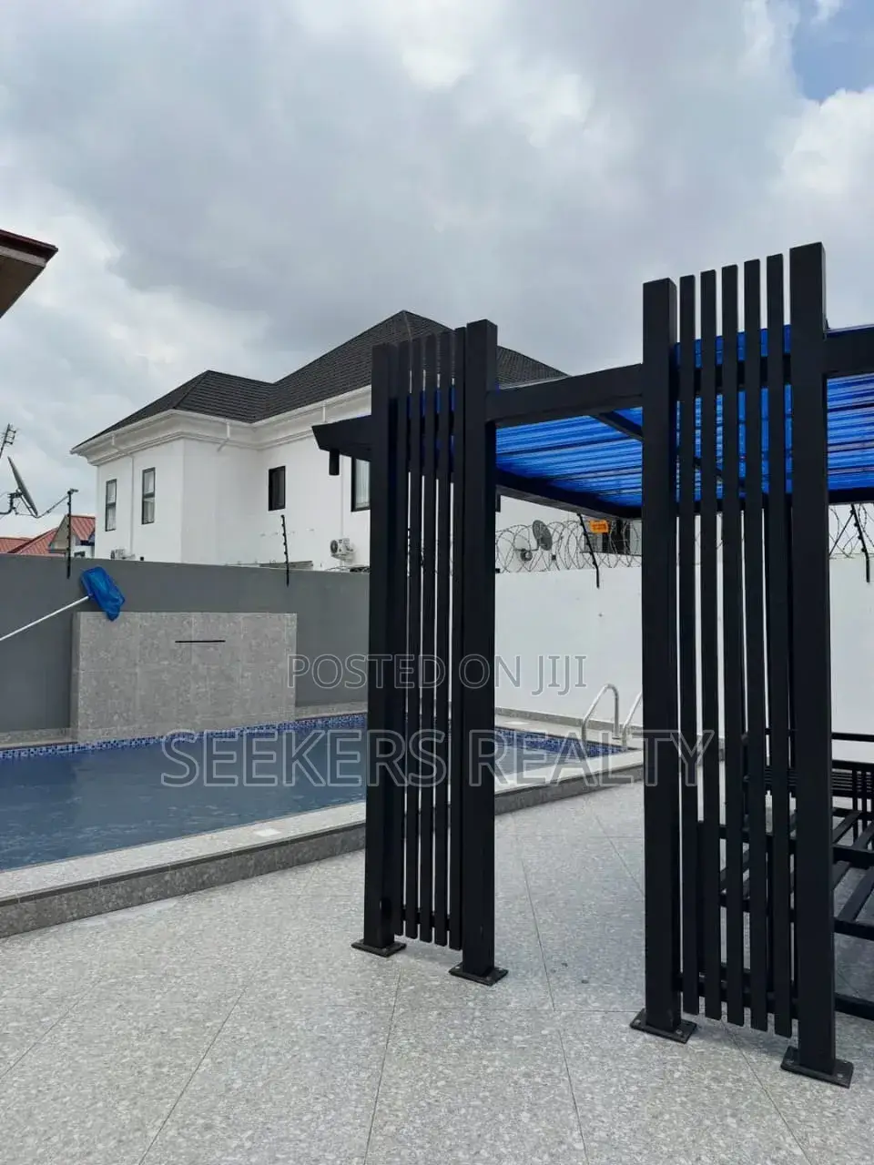 4bdrm House in Seekers Realty, Ghana Flag for sale in Ghana Flag