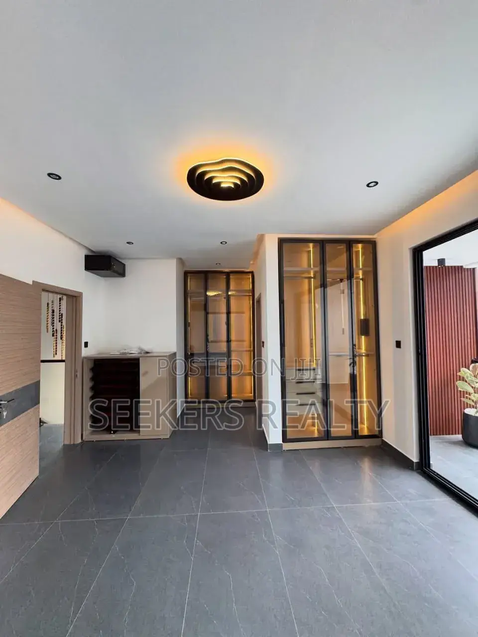 4bdrm House in Seekers Realty, Ghana Flag for sale in Ghana Flag