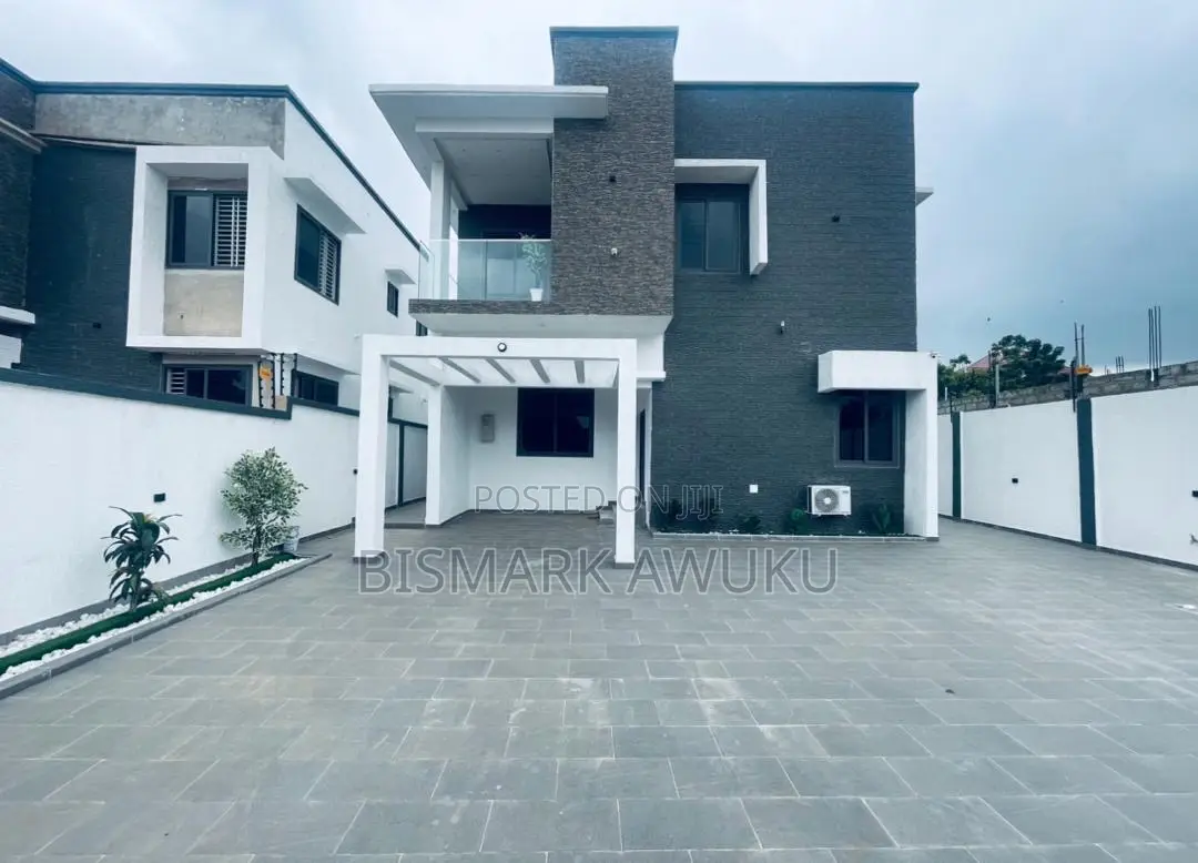 4bdrm House in East Legon for sale in East Legon