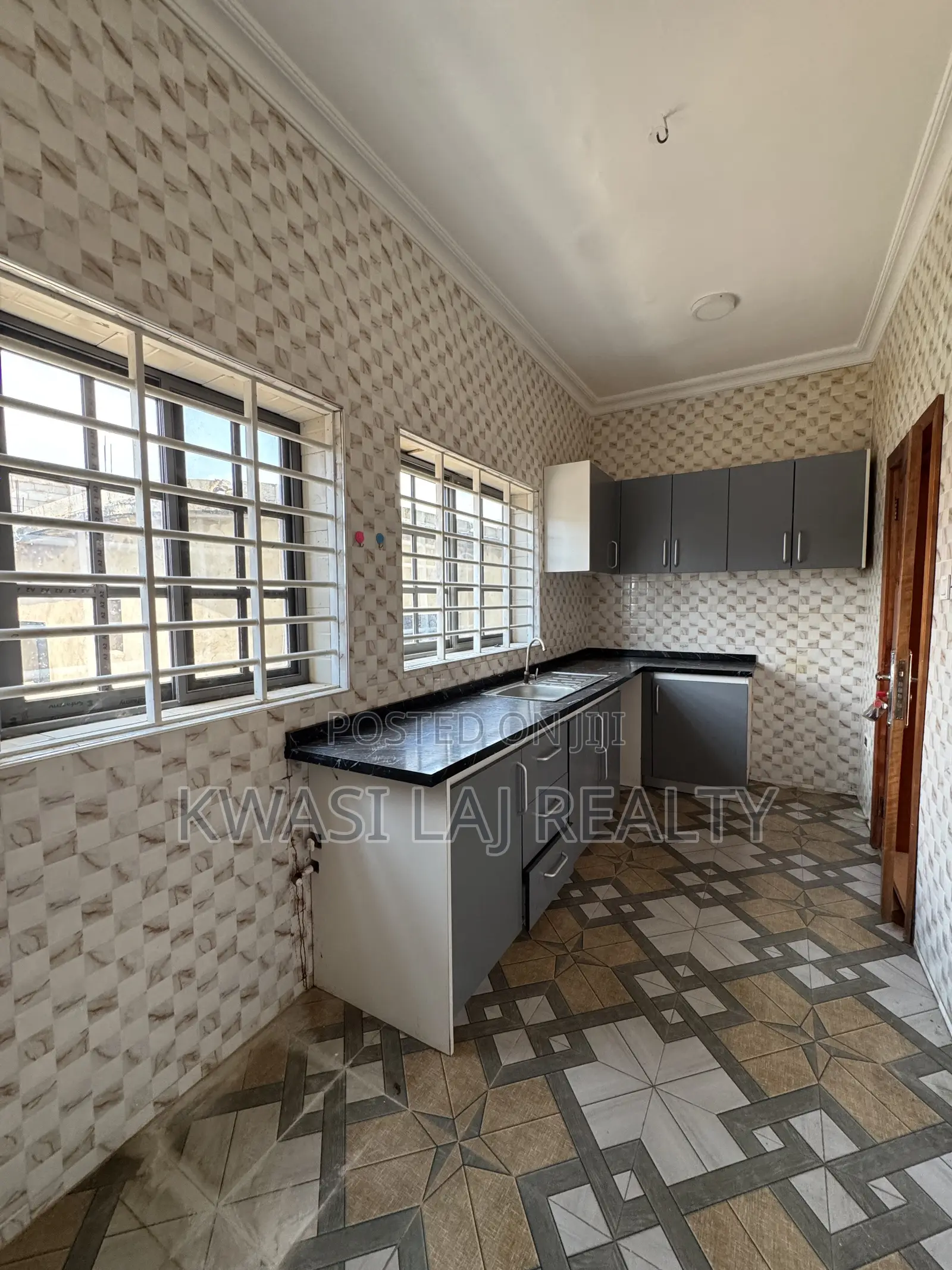2bdrm Apartment in New Bortianor, Weija for rent in Weija