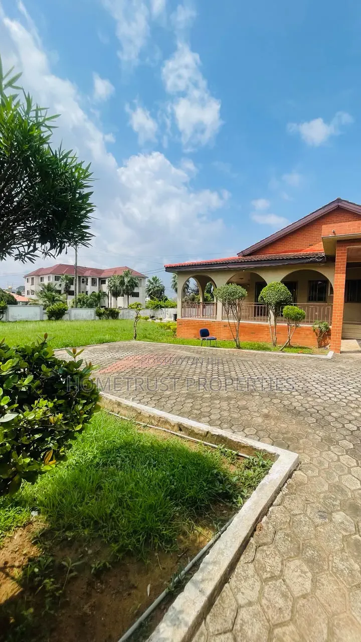6bdrm House in North Legon for rent in North Legon