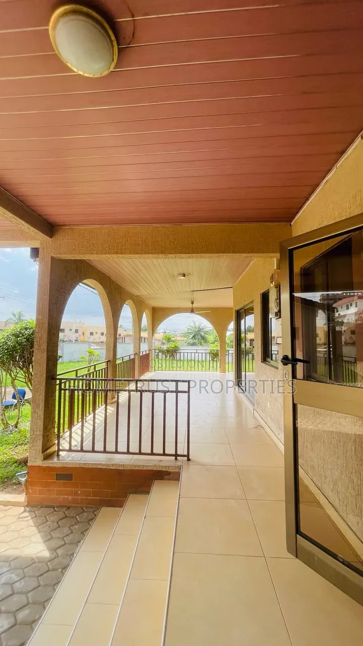 6bdrm House in North Legon for rent in North Legon