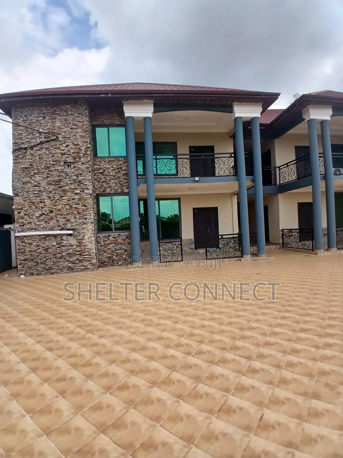 2bdrm Apartment in East Legon Hills, School Junction for rent in School Junction
