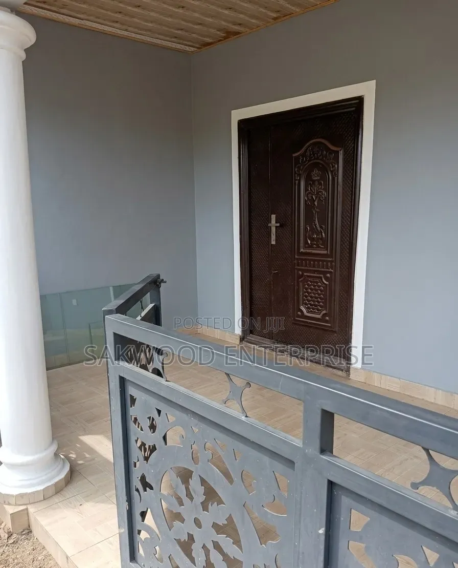 2bdrm Apartment in Sakwood Enterprise, Sasaabi for rent in Sasaabi