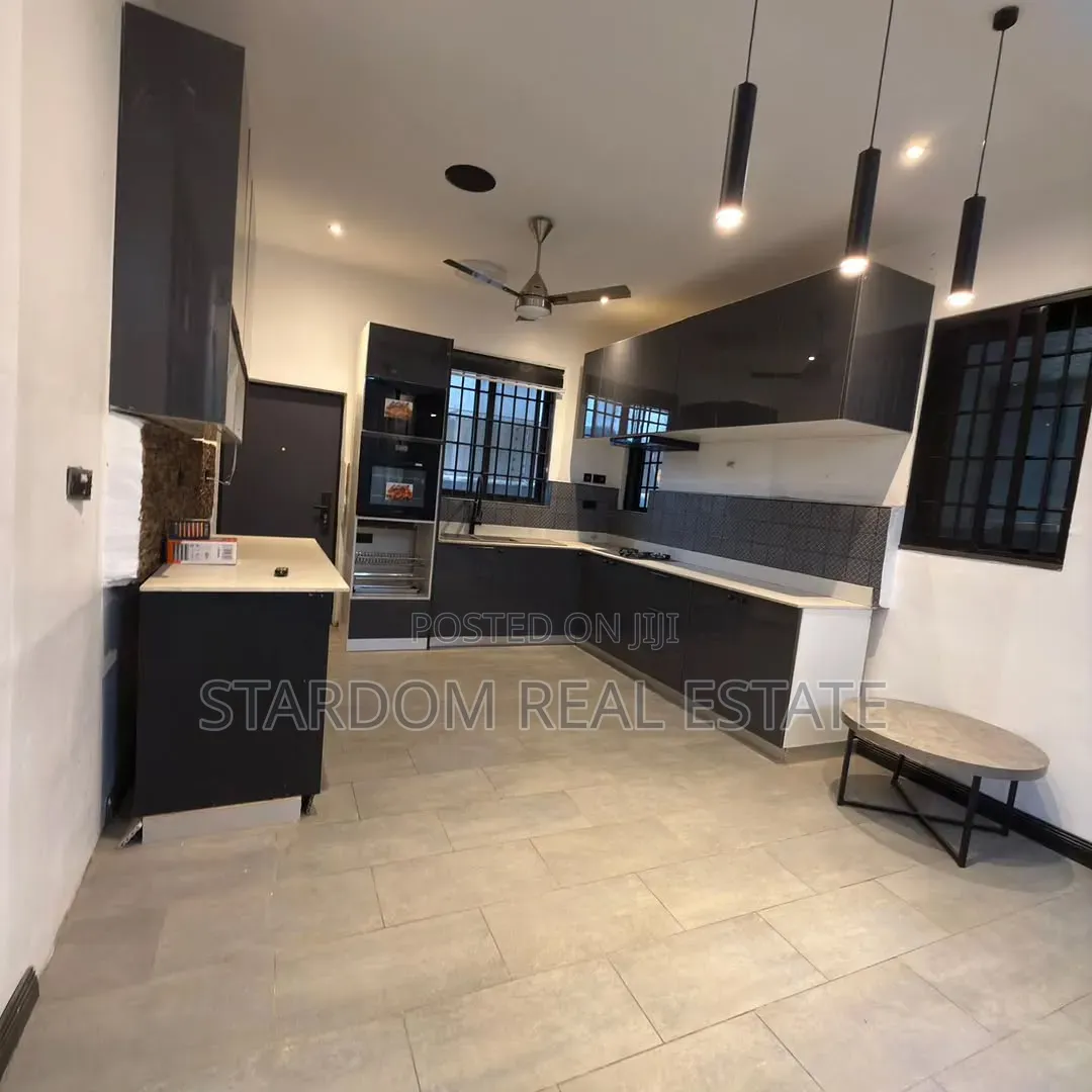 Furnished 3bdrm Duplex in East Legon Hills, Boundary Road Area for sale in Boundary Road Area