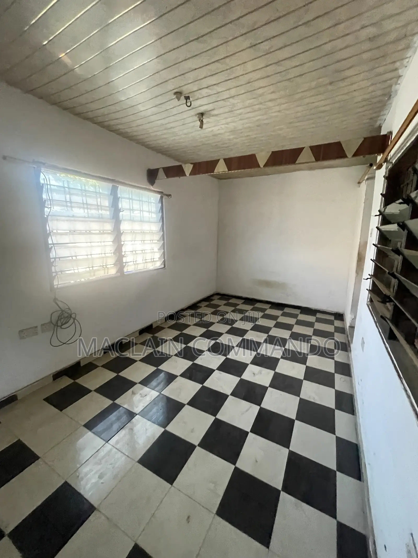 Furnished 1bdrm Apartment in Tsuibleoo, Ledzokuku-Krowor for rent in Ledzokuku-Krowor