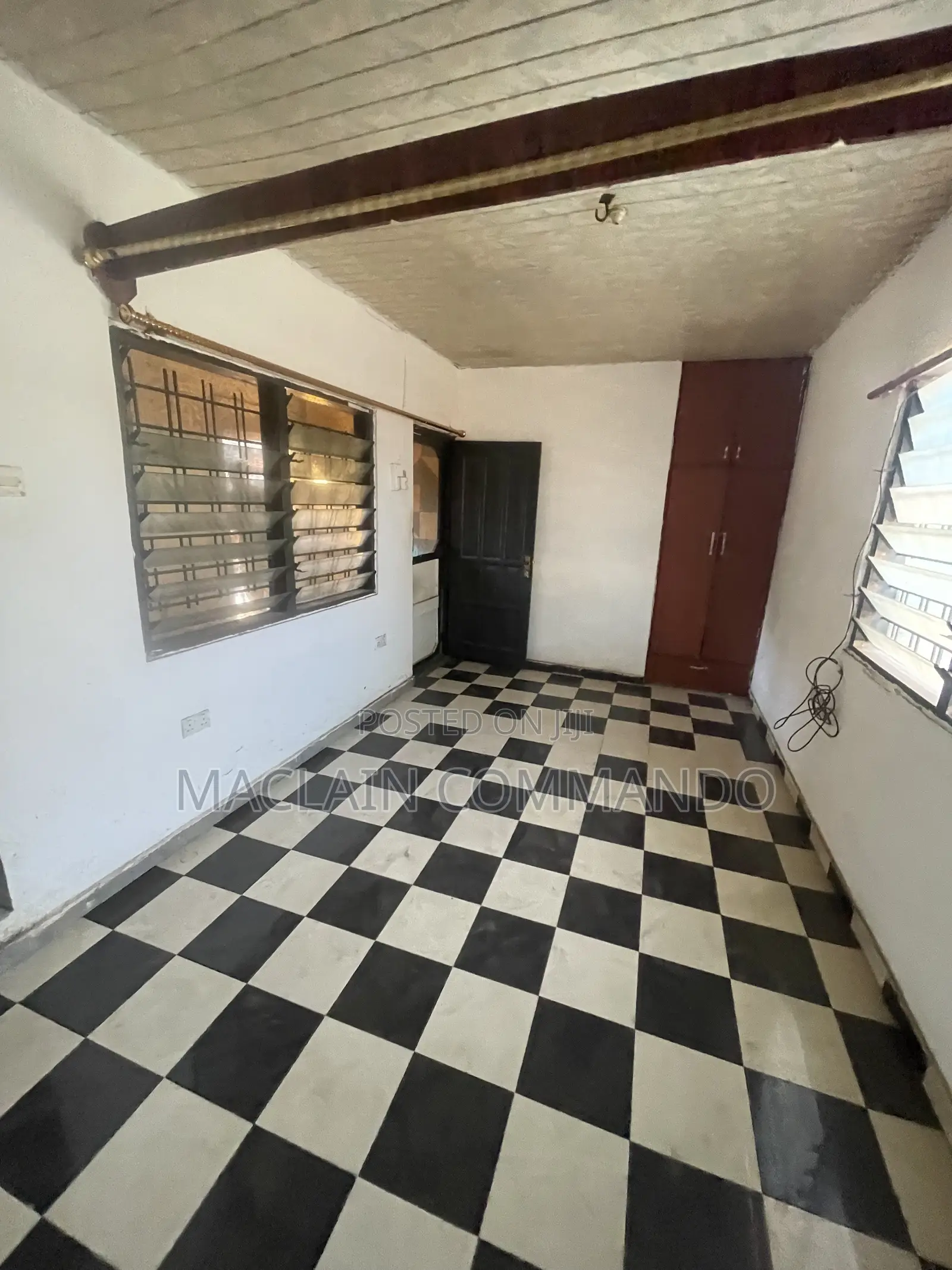 Furnished 1bdrm Apartment in Tsuibleoo, Ledzokuku-Krowor for rent in Ledzokuku-Krowor