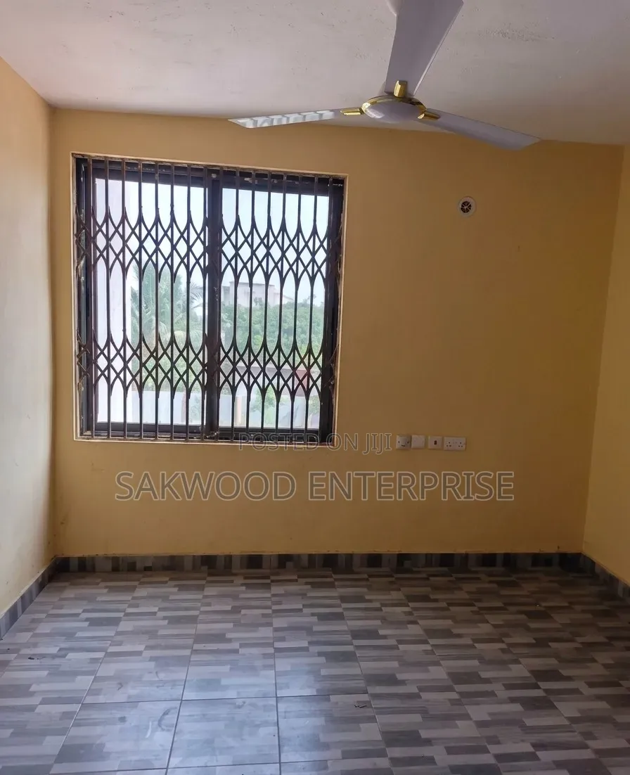 2bdrm Apartment in Sakwood Enterprise, Amrahia for rent in Amrahia