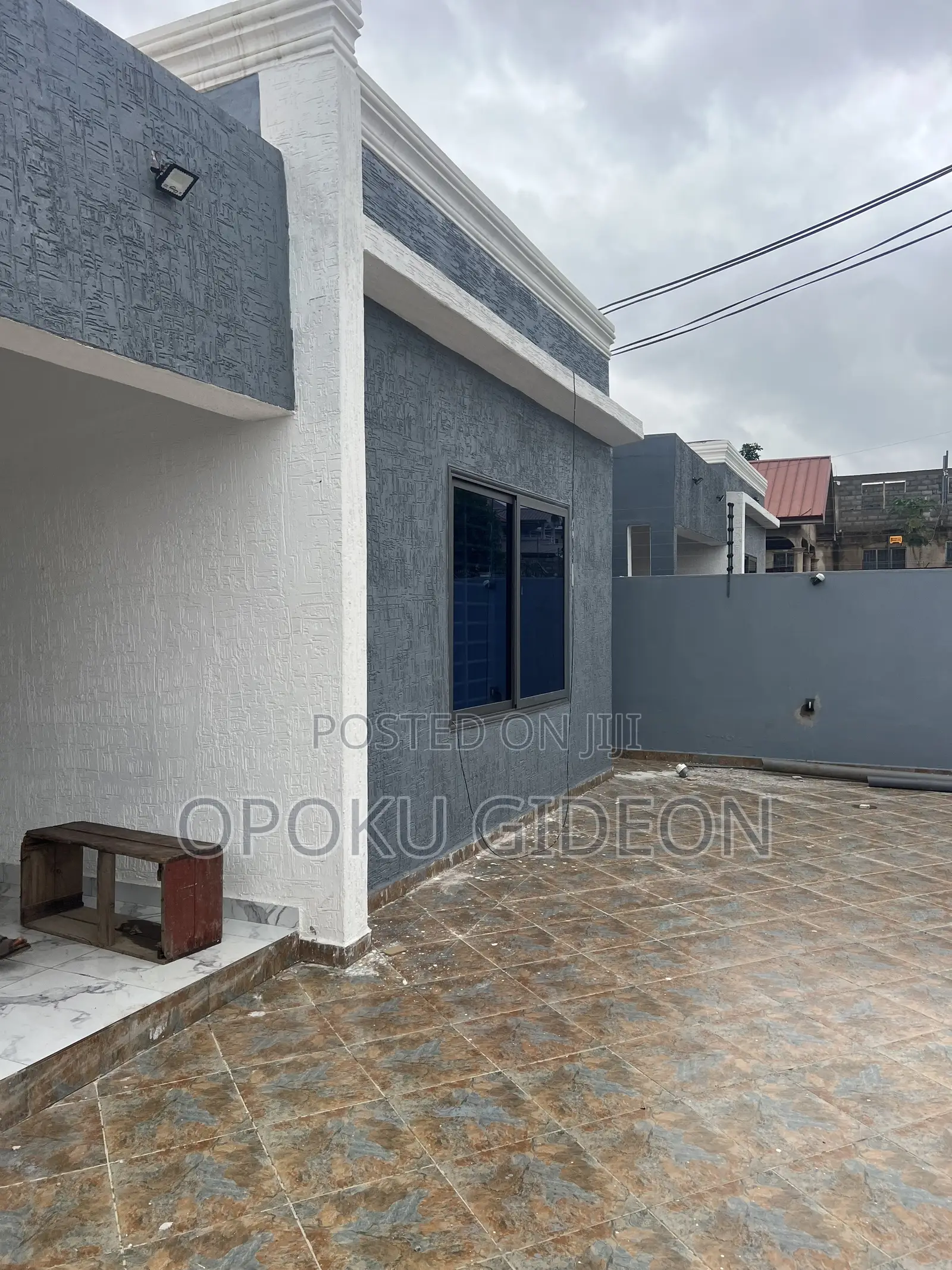 3bdrm House in Canada, Olebu for sale in Olebu