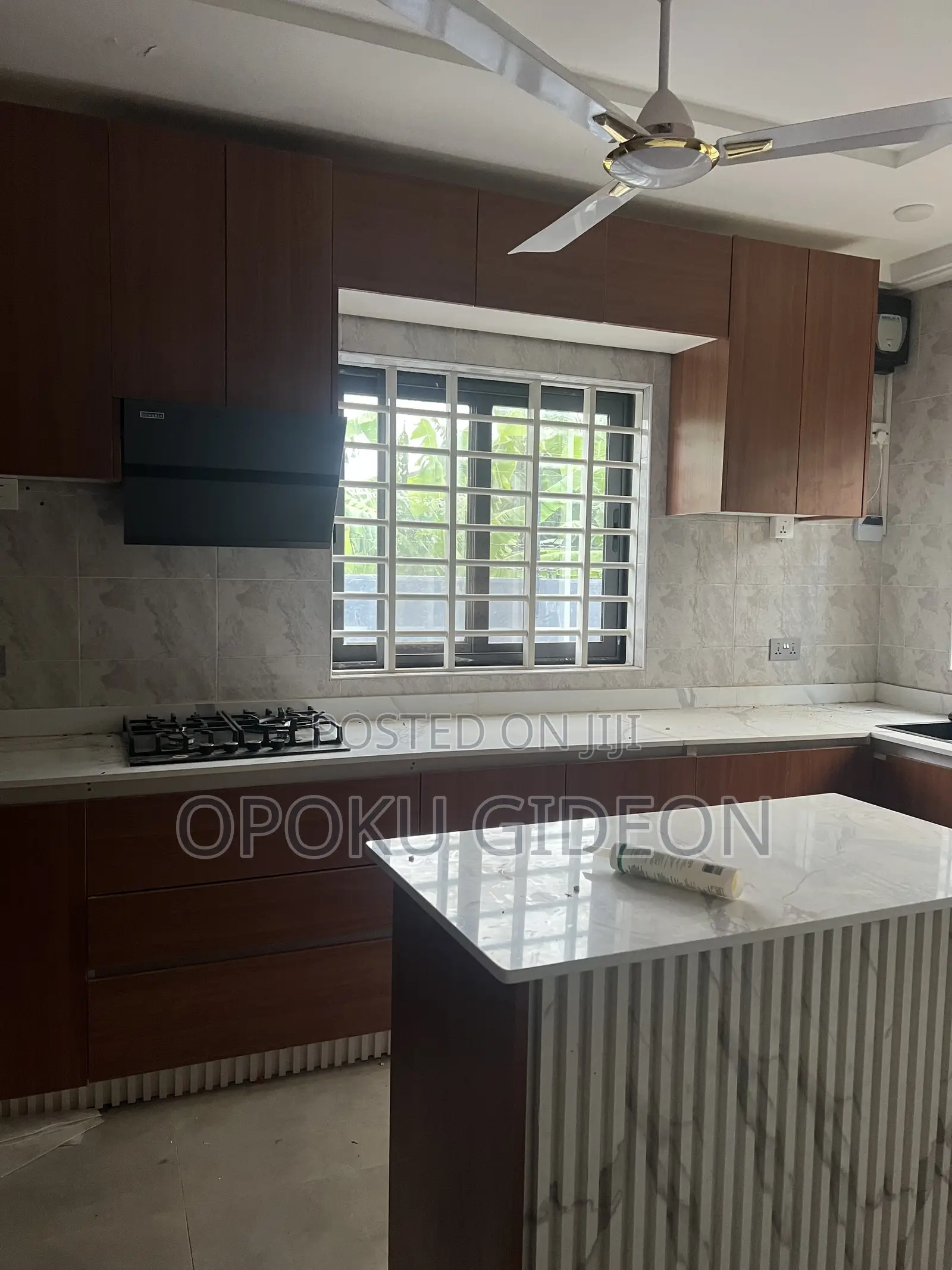 3bdrm House in Canada, Olebu for sale in Olebu