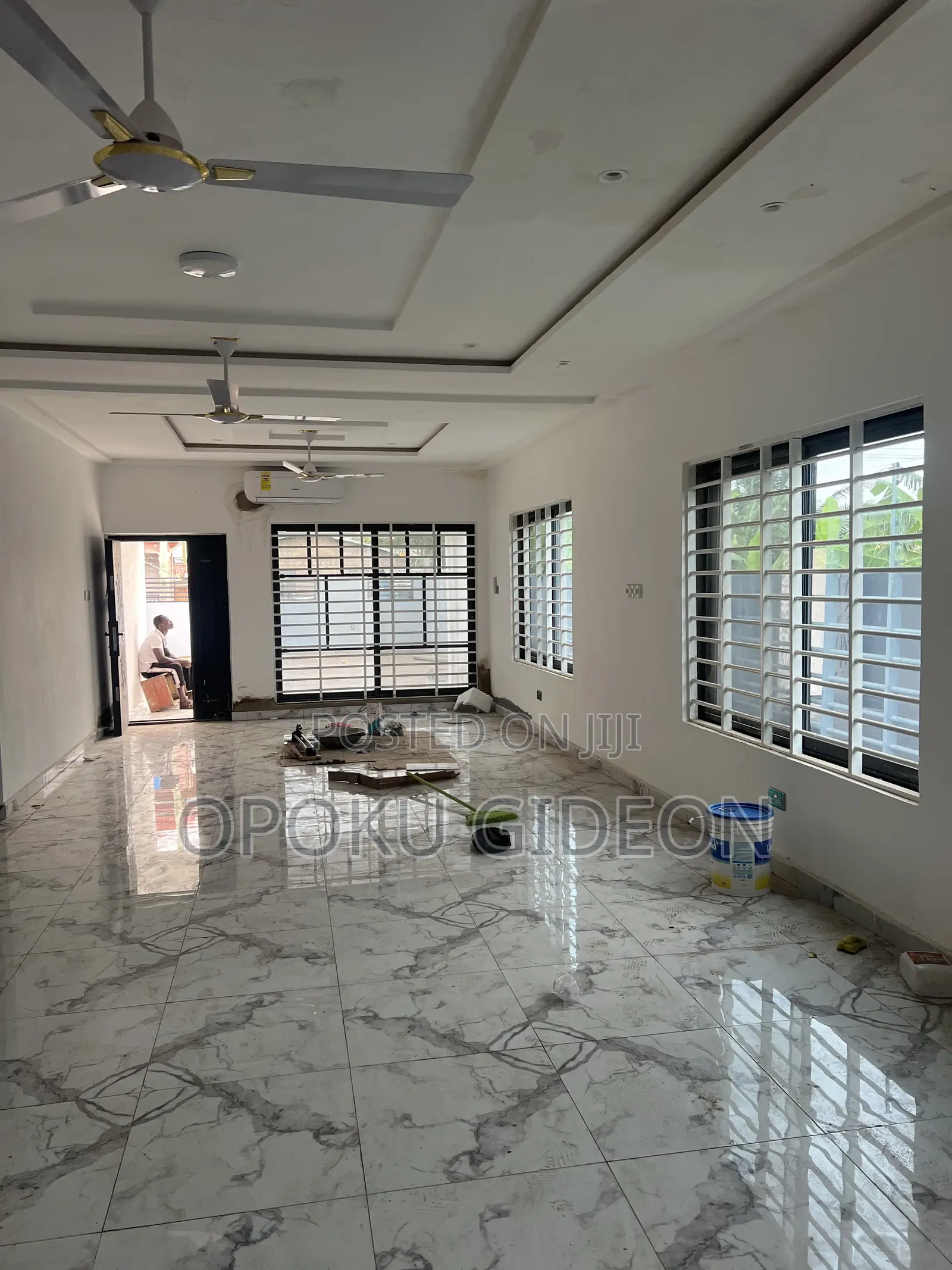 3bdrm House in Canada, Olebu for sale in Olebu