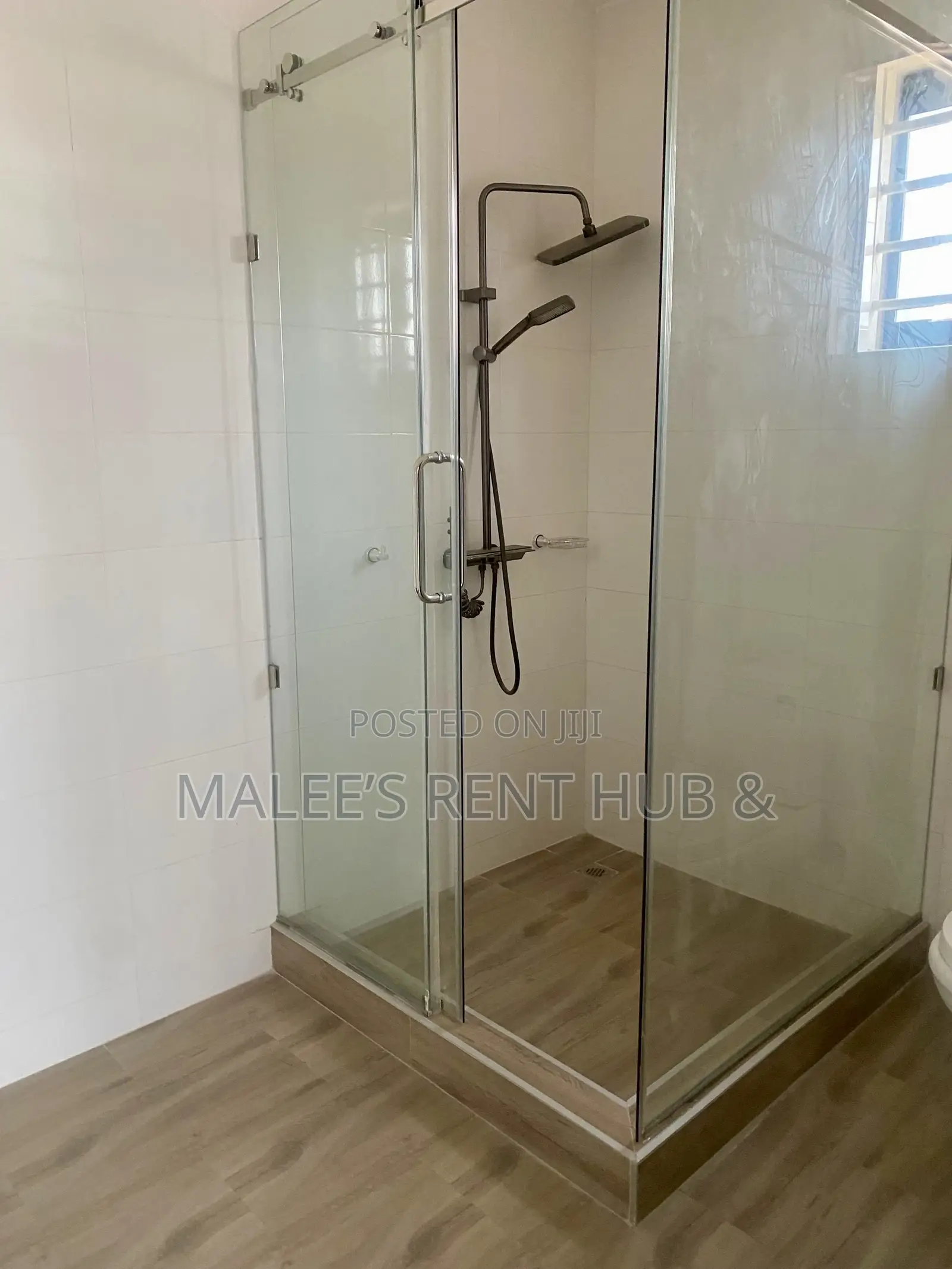3bdrm House in Maleesrenthub, Spintex for rent in Spintex