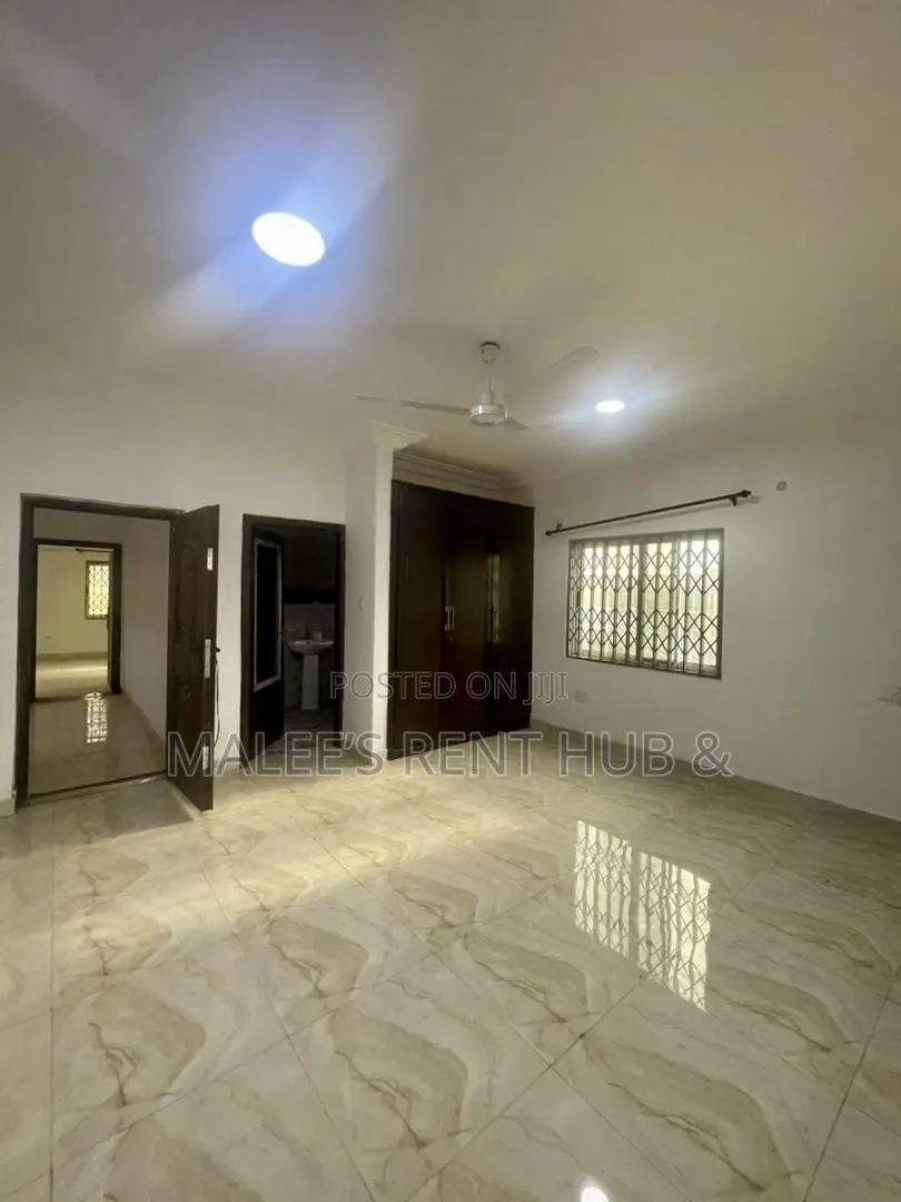 4bdrm House in Maleesrenthub, Spintex for rent in Spintex