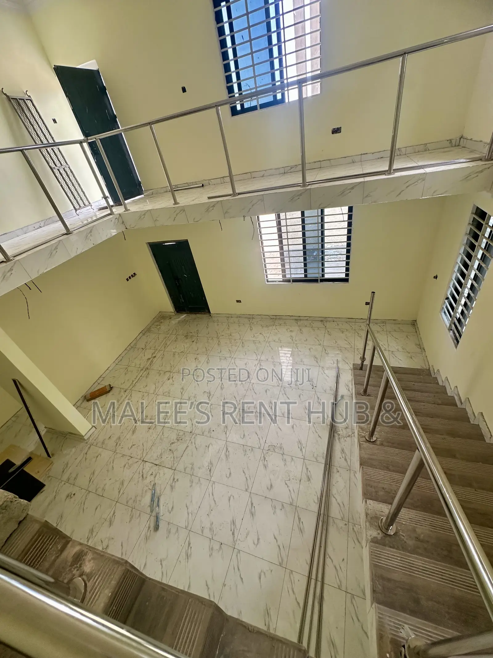 5bdrm Apartment in Maleesrenthub, Spintex for sale in Spintex