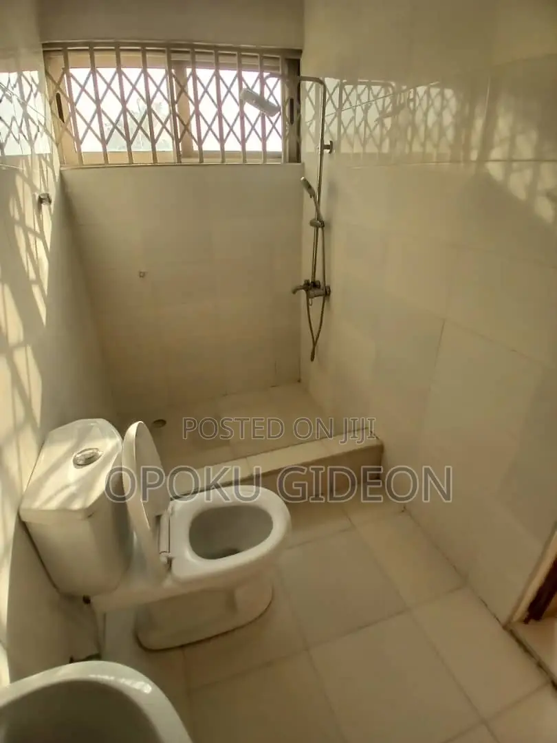 2bdrm Apartment in Pobiman, Amasaman for rent in Amasaman