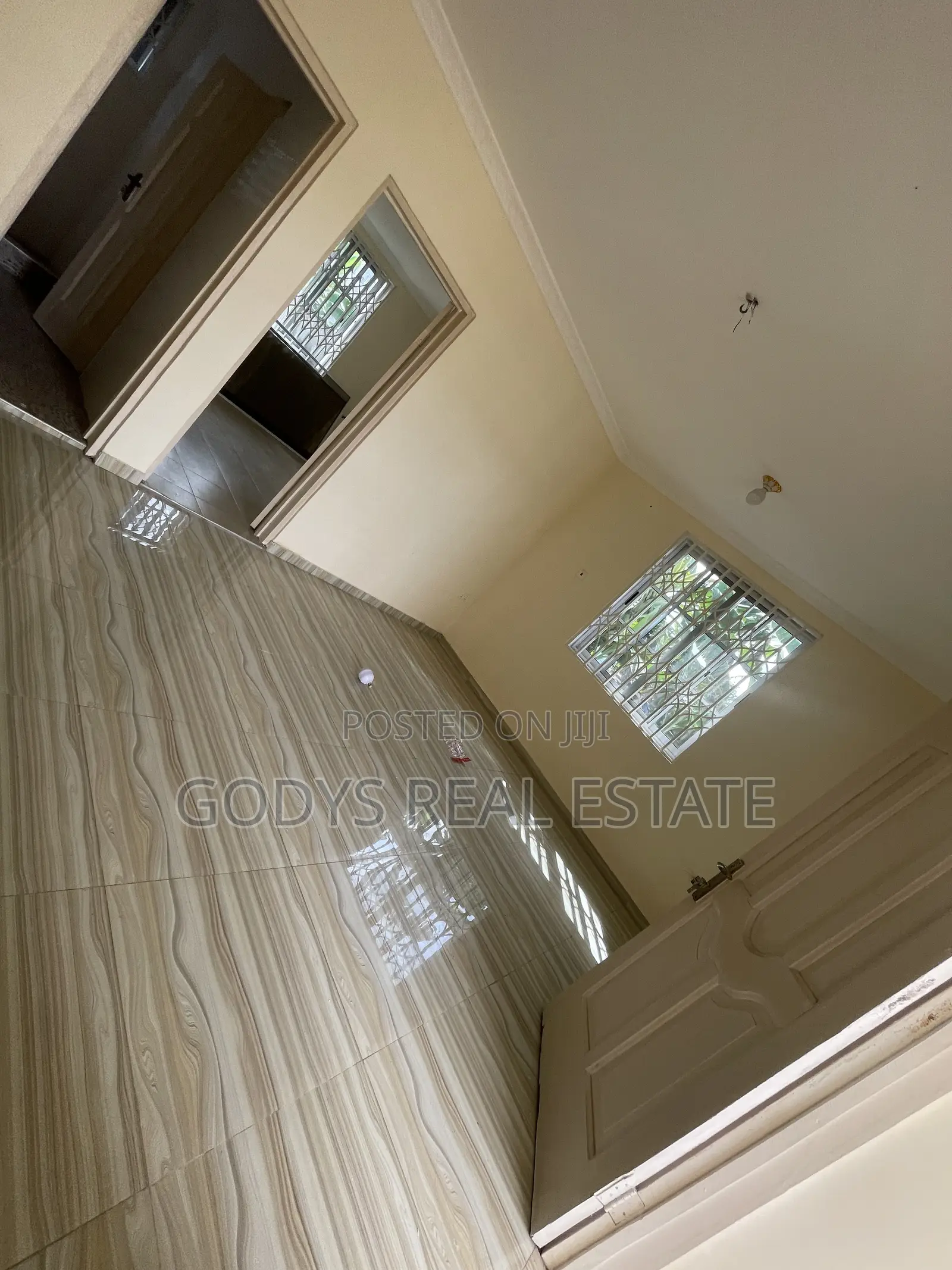 1bdrm Apartment in New Market Road, Kasoa for rent in Kasoa