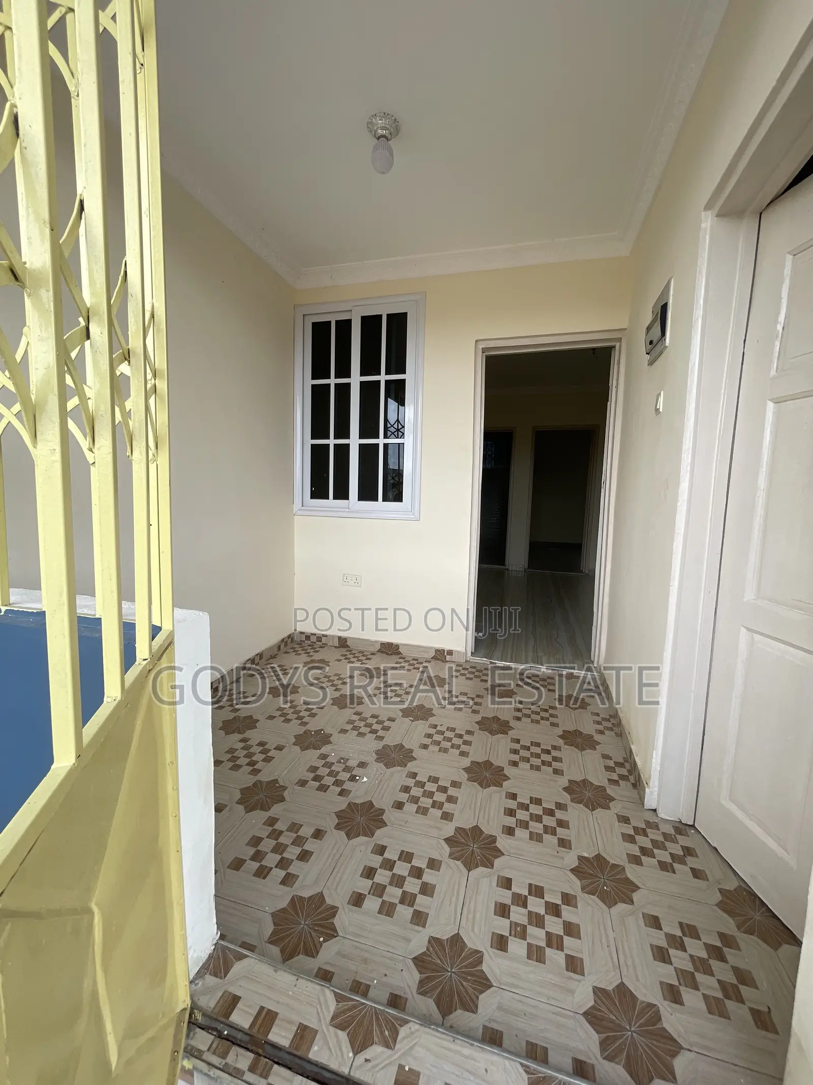 1bdrm Apartment in New Market Road, Kasoa for rent in Kasoa