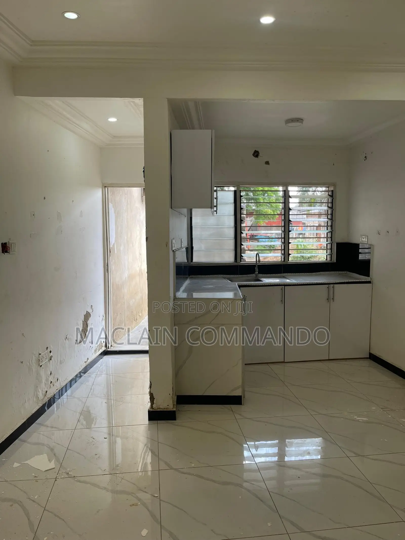 Furnished 1bdrm Apartment in Teshie Yoomo Specs, Ledzokuku-Krowor in Ledzokuku-Krowor