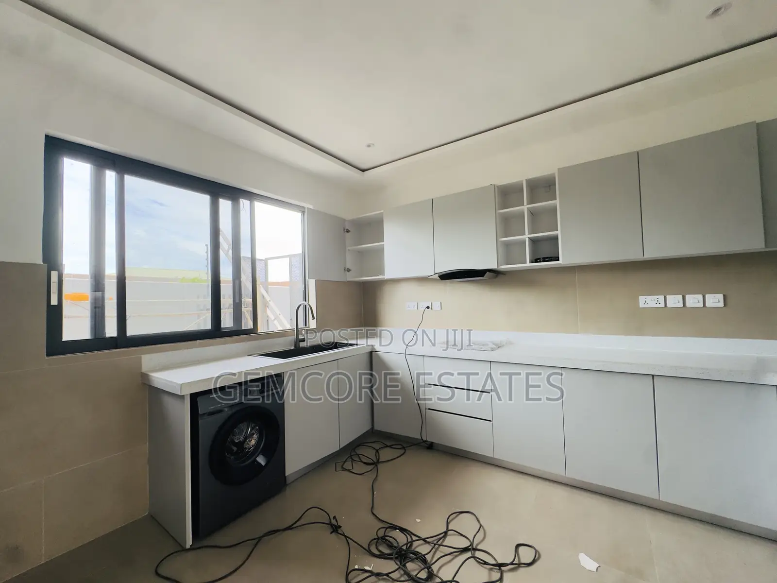 4bdrm Townhouse / Terrace in East Legon for rent in East Legon