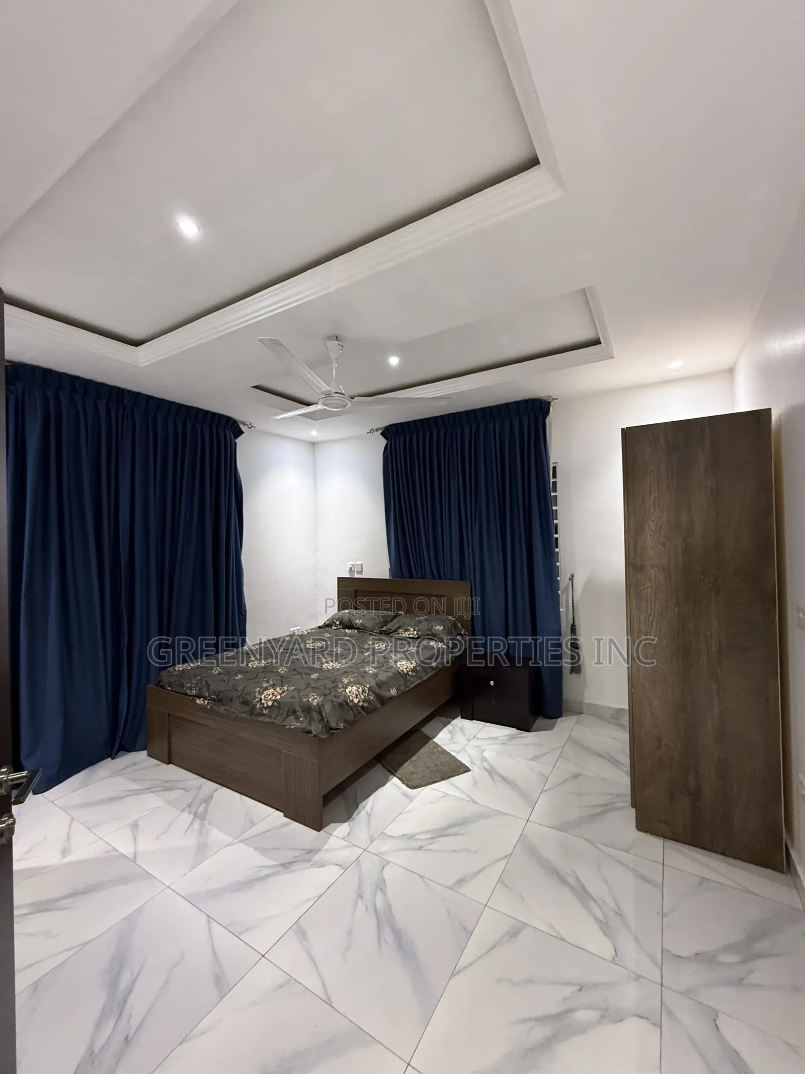 Furnished 4bdrm House in American House, East Legon for rent in East Legon