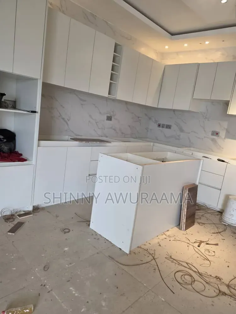 4bdrm House in East Legon, American House for sale in American House