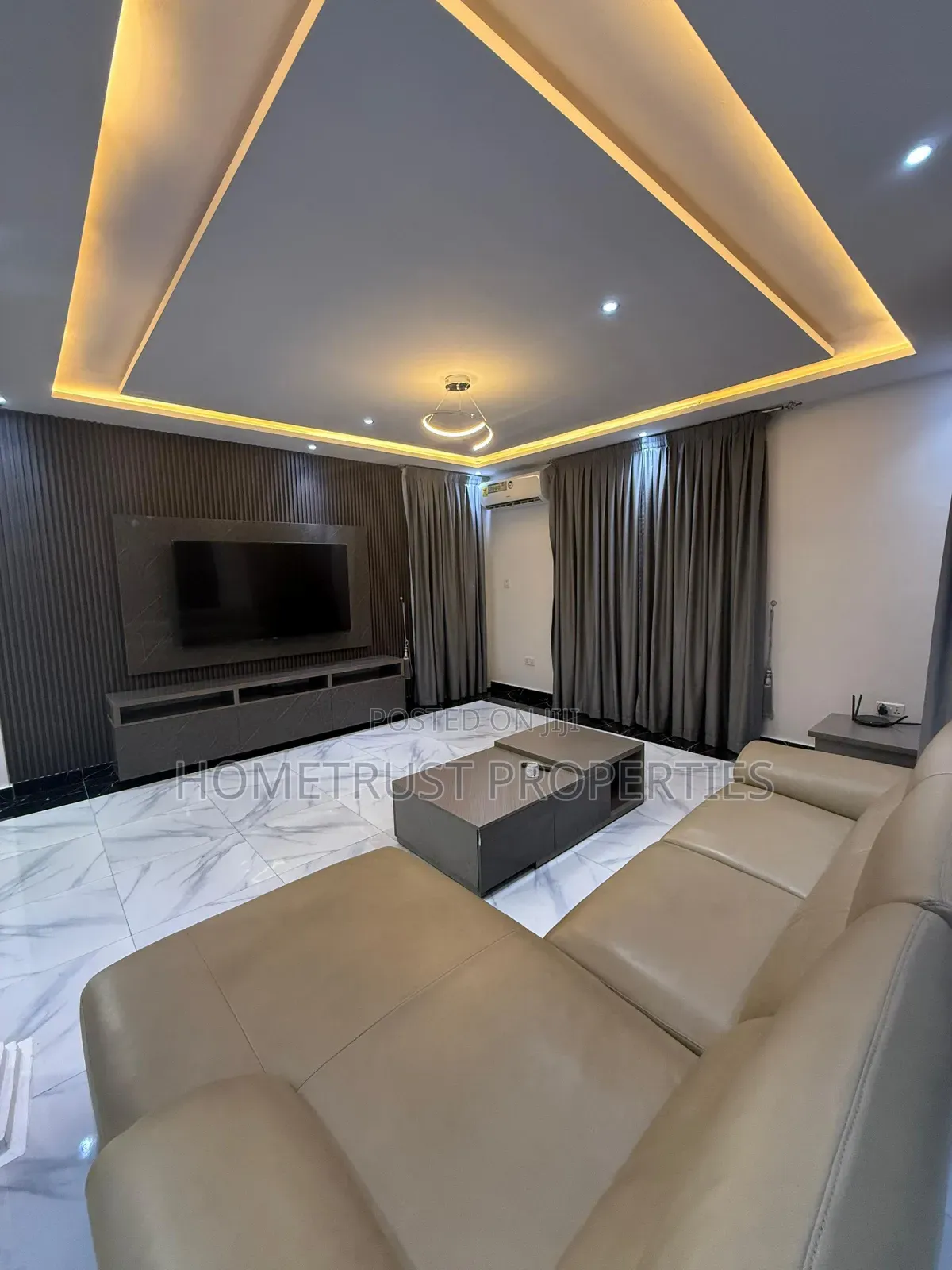 Furnished 4bdrm Duplex in East Legon American for rent in American House