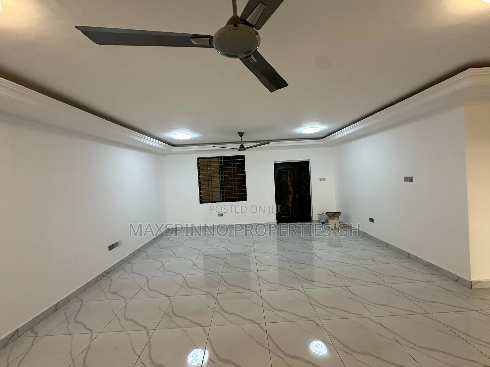 2bdrm Apartment in Maxspinno Properties, American House for rent in American House