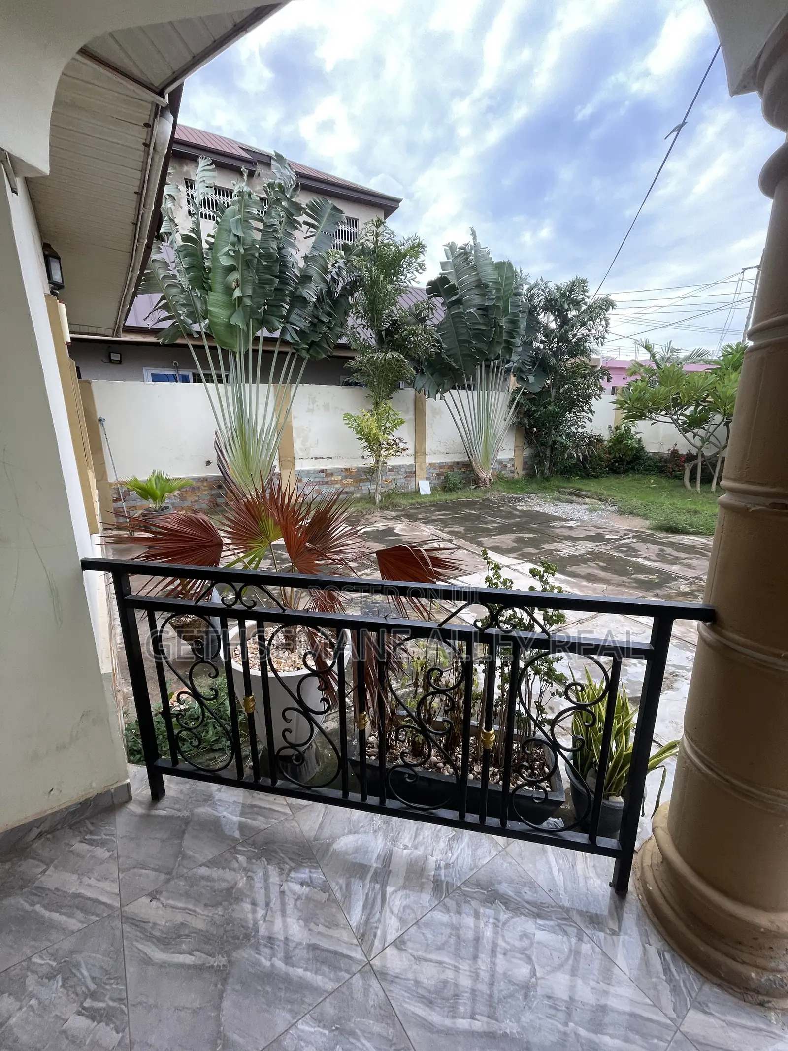 2bdrm House in Ayigbe Town, West for rent in West Hills Mall Area