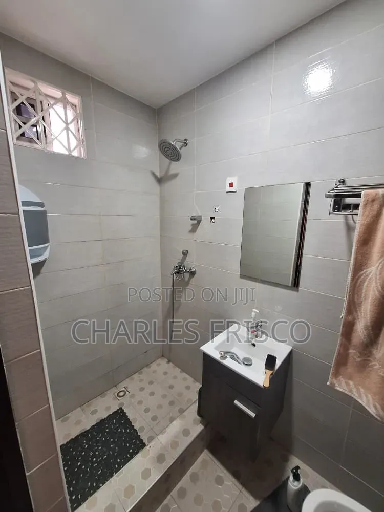 2bdrm Apartment in Botwe School for sale in School Junction