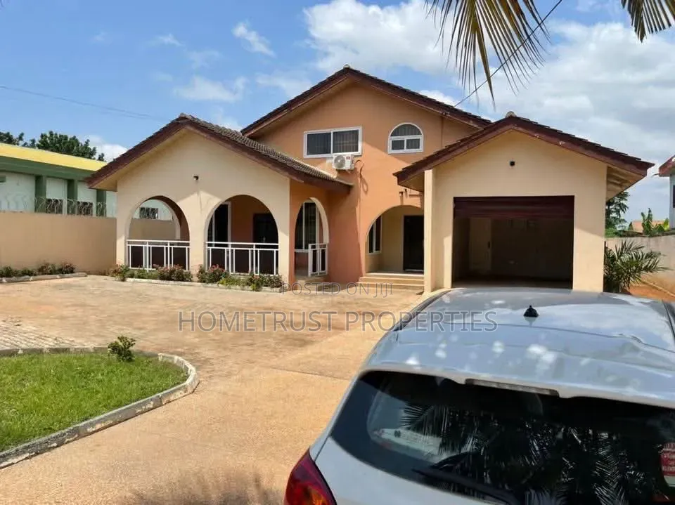 5bdrm House in Achimota Tantra, Mile 7 for rent in Mile 7