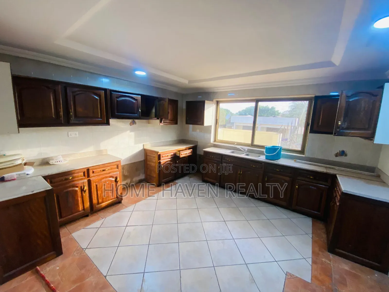 4bdrm House in Westland, Police Station for rent in Police Station