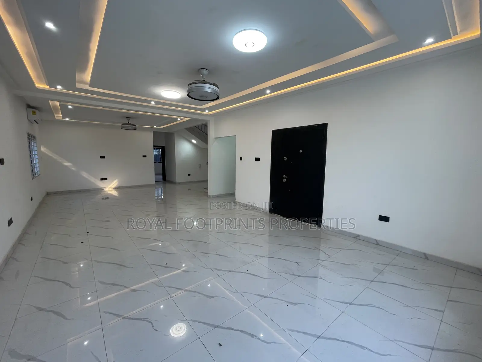 4bdrm House in Royals Footprints, Lake Side Estate for sale in Lake Side Estate