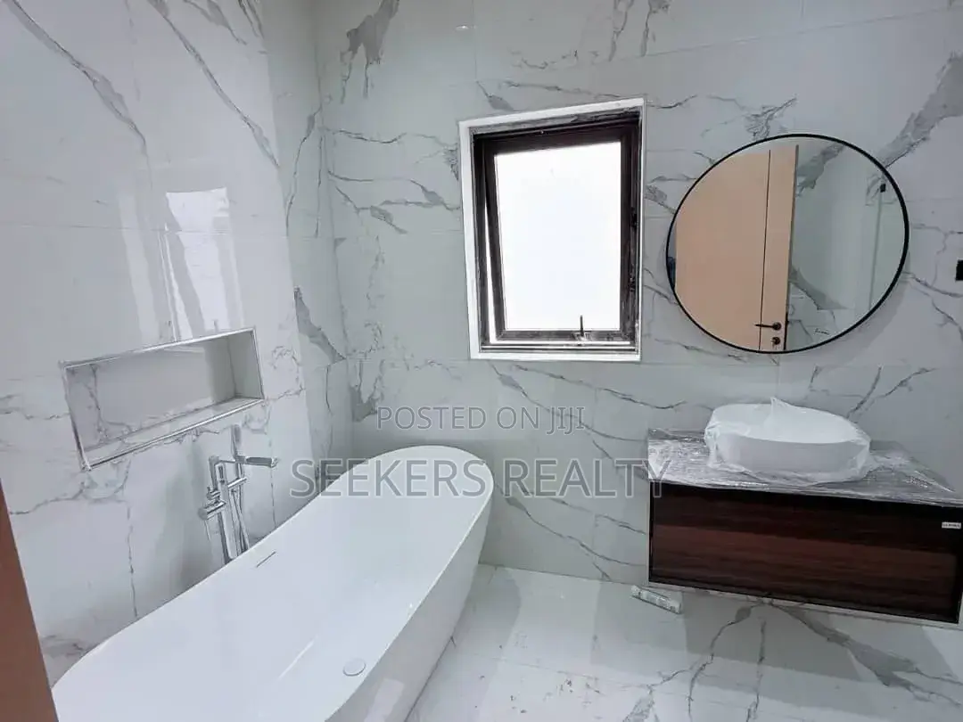 4bdrm House in Seekers Realty, School Junction for sale in School Junction