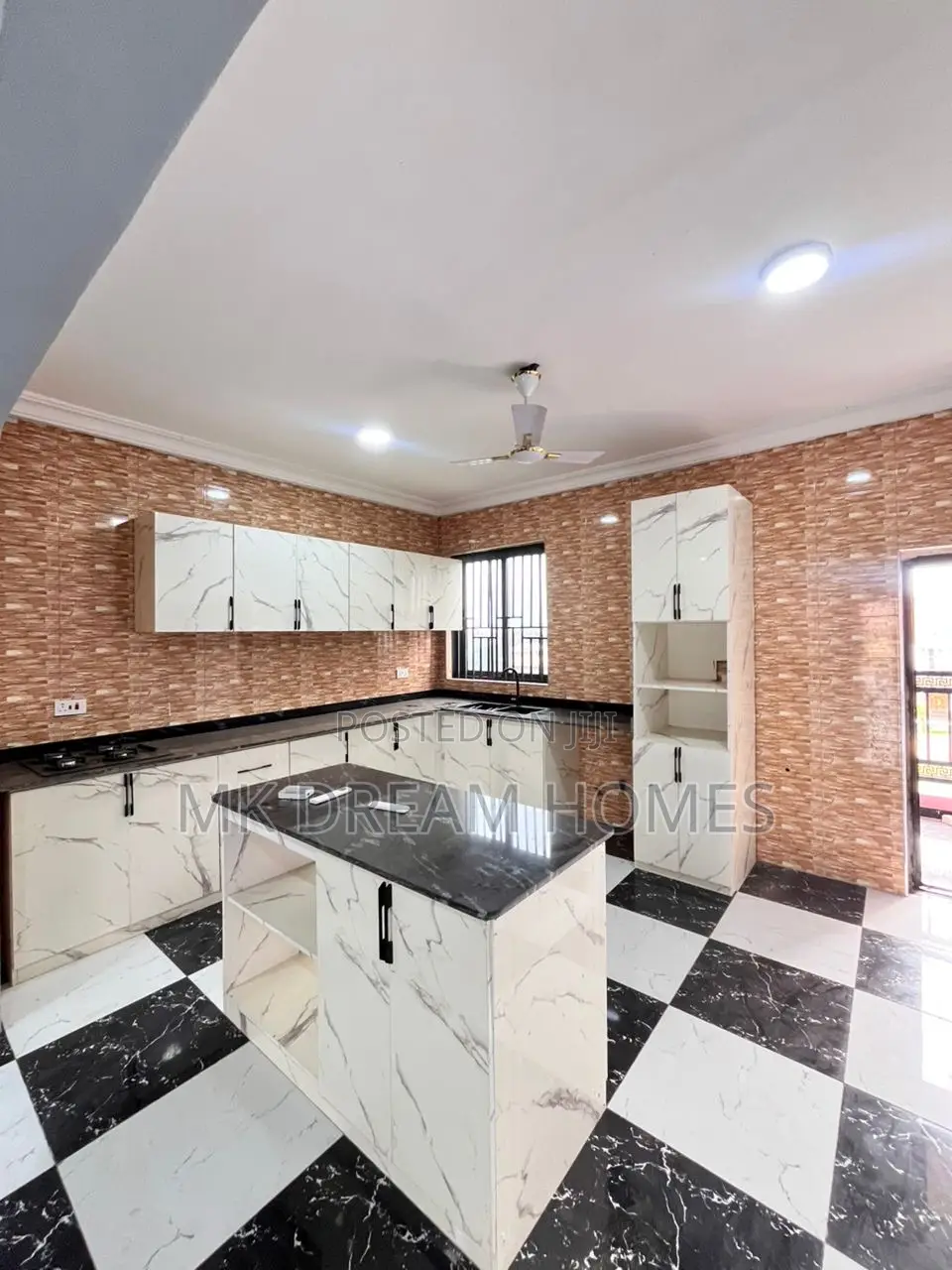 2bdrm Apartment in Lake Side Estate for rent in Lake Side Estate