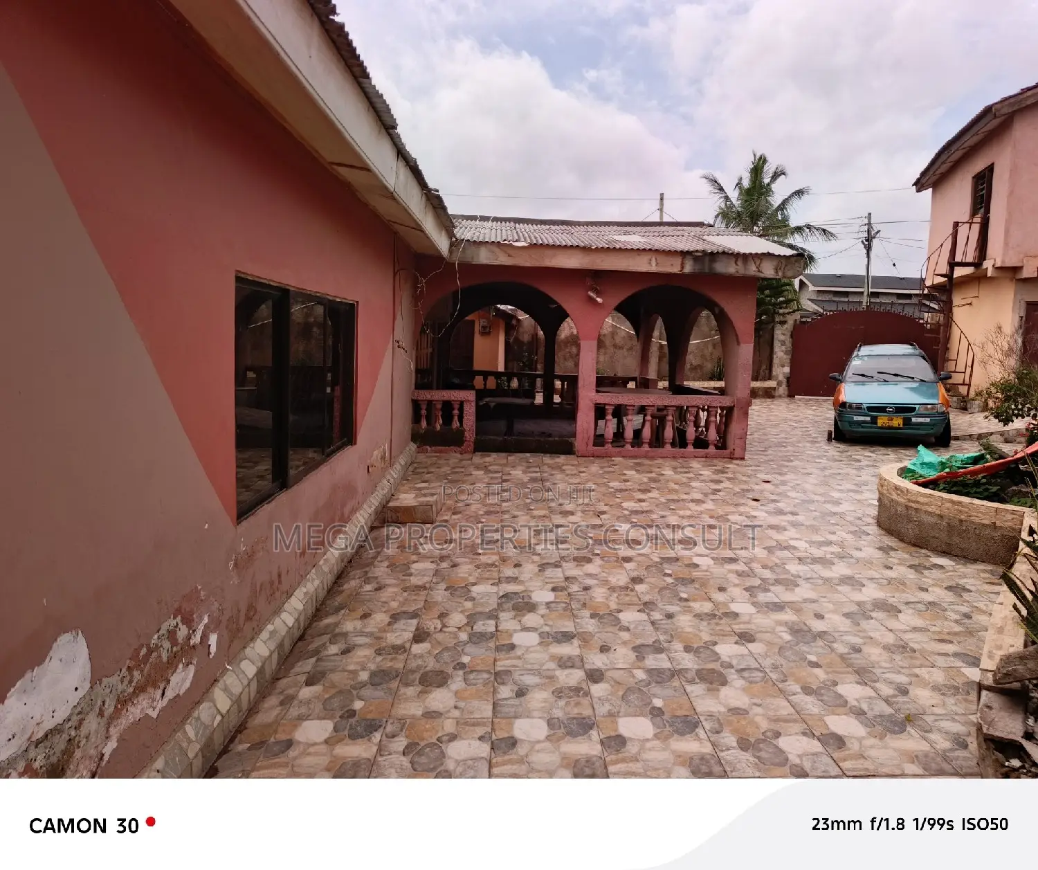 4bdrm House in Lapaz for sale in Lapaz