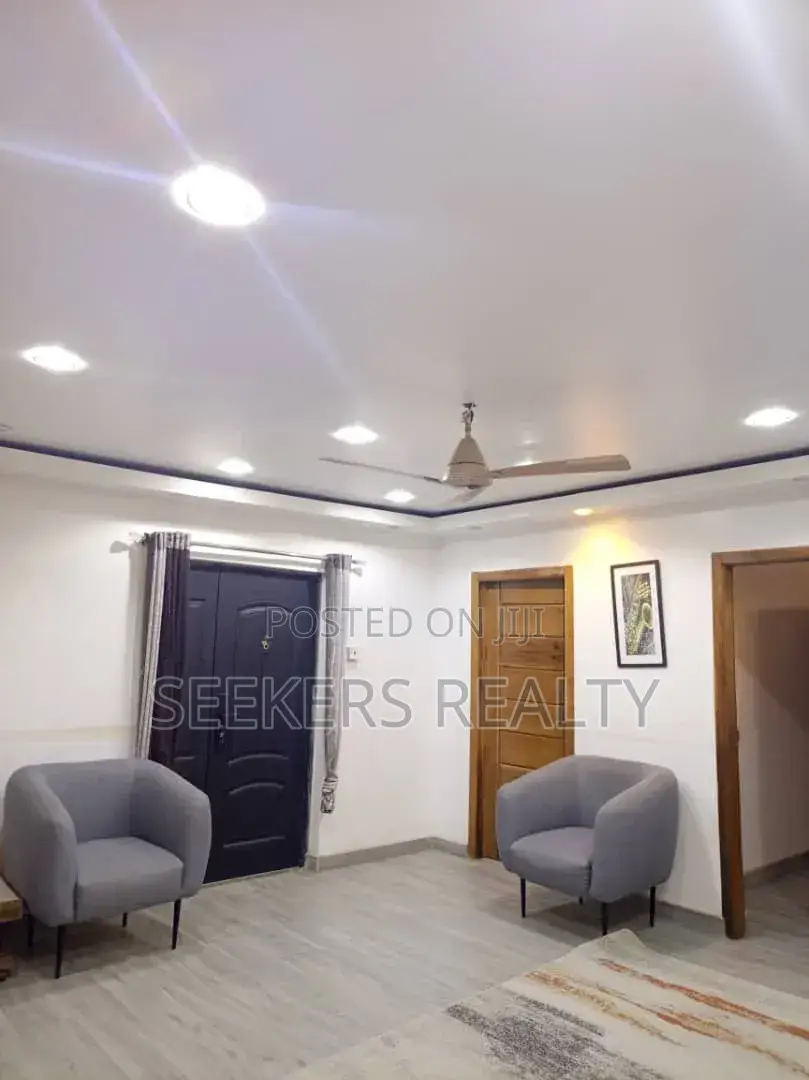 Furnished 2bdrm Apartment in Seekers Realty, Oxford Street for rent in Oxford Street