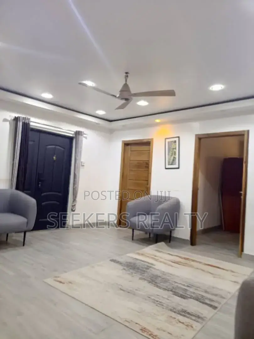 Furnished 2bdrm Apartment in Seekers Realty, Oxford Street for rent in Oxford Street