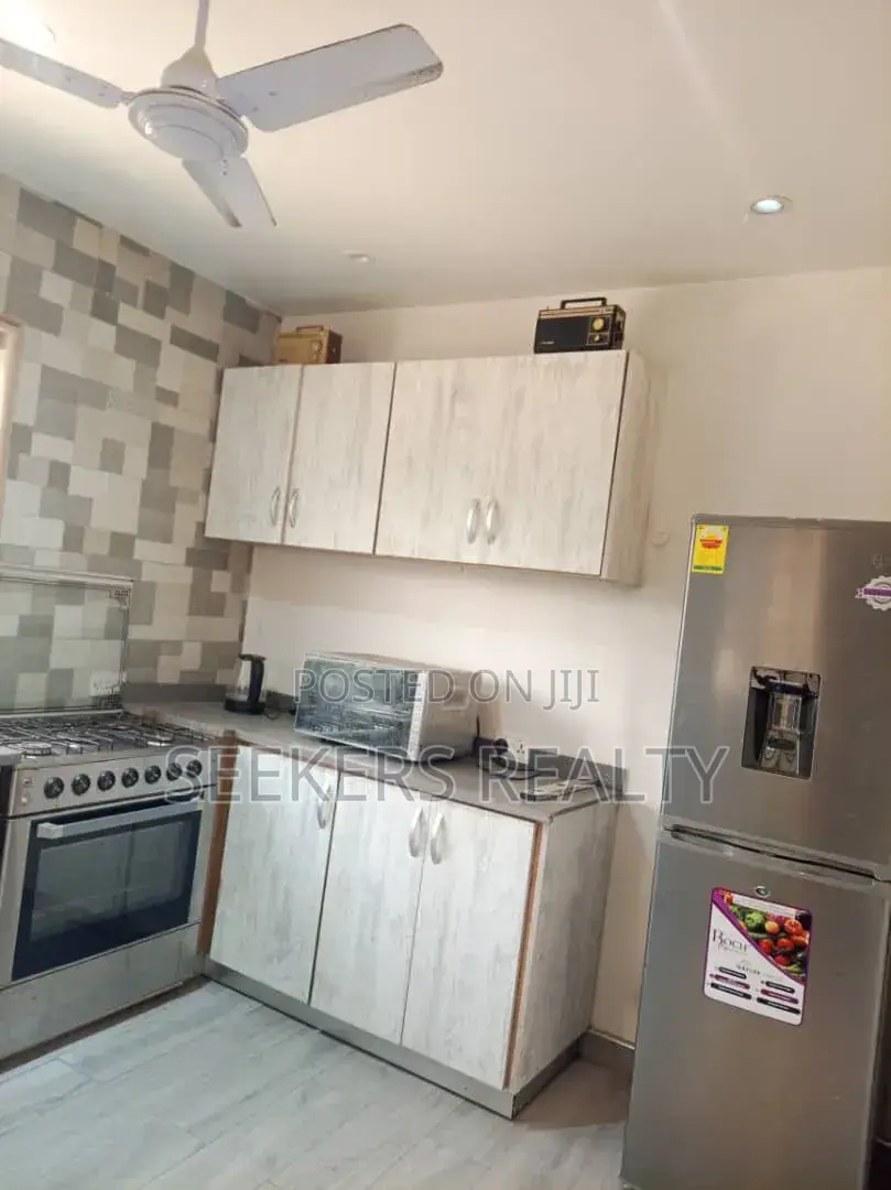 Furnished 2bdrm Apartment in Seekers Realty, Oxford Street for rent in Oxford Street