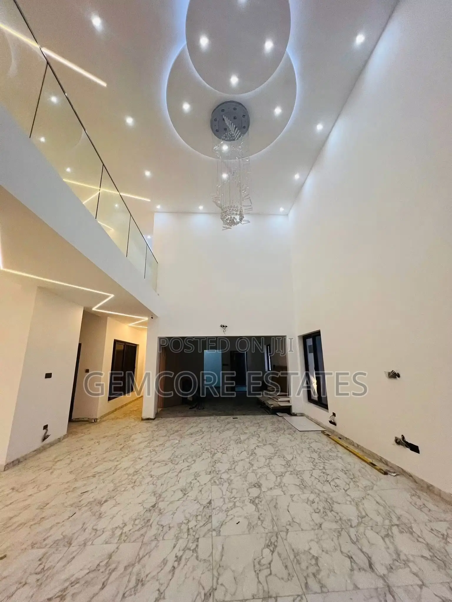 4bdrm House in School Junction, East Legon for sale in East Legon