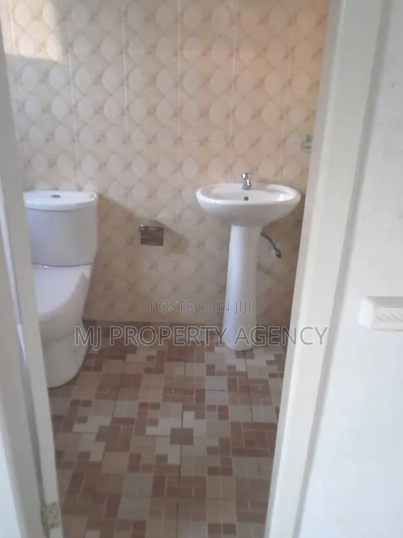 3bdrm Apartment in Community 25 for rent in Community 25