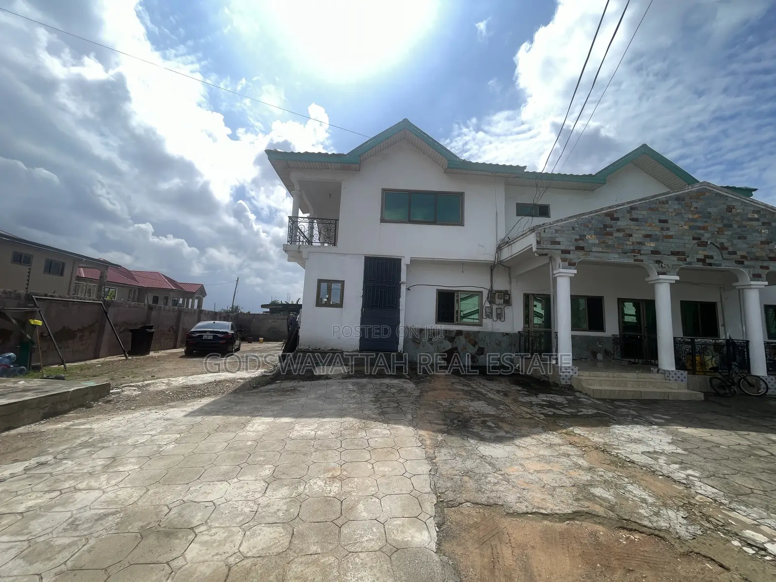 3bdrm Apartment in East Legon, Adjiriganor for rent in Adjiriganor