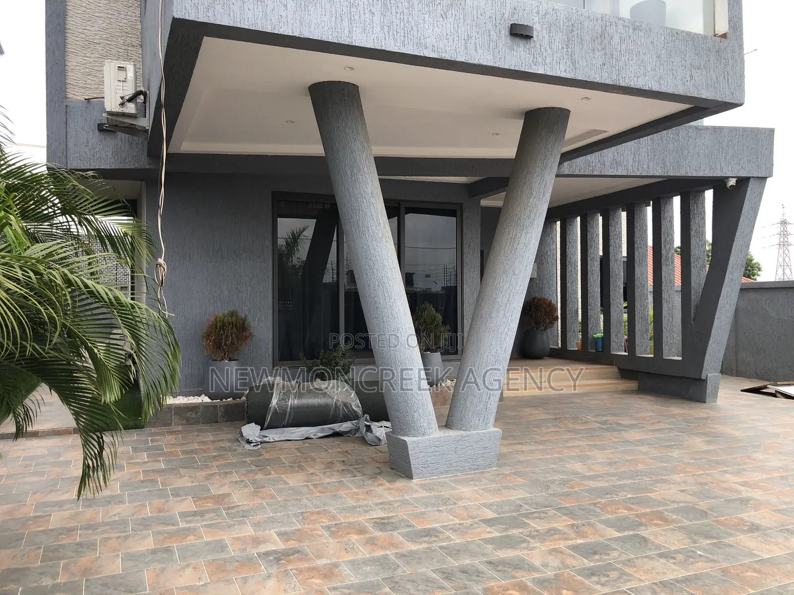 4bdrm Duplex in East Legon Hills, Accra Metropolitan for sale in Accra Metropolitan
