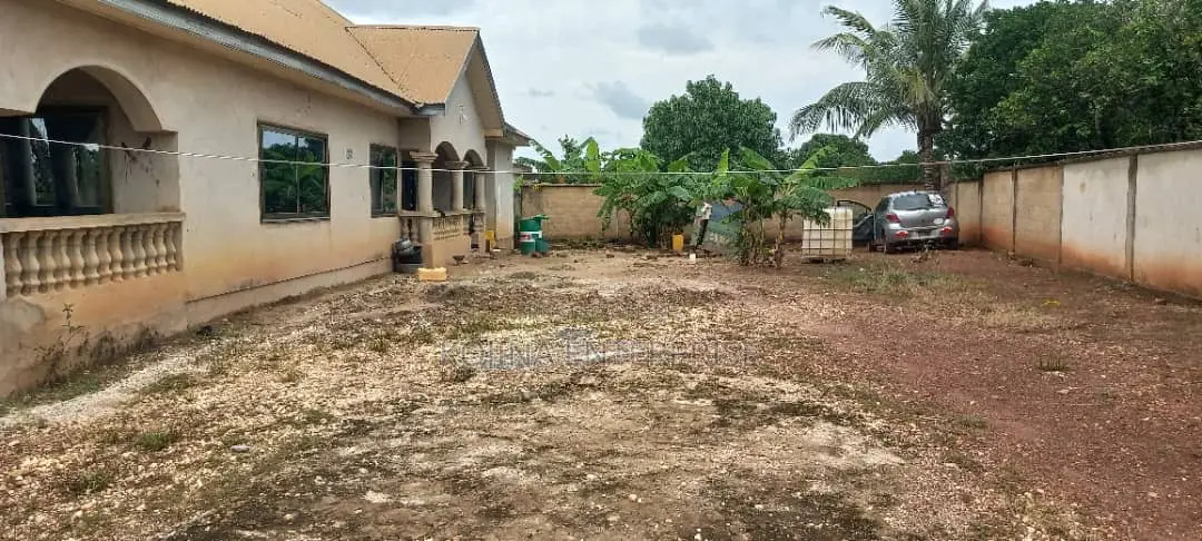 4bdrm House in Pakyi No2, Kumasi Metropolitan for sale in Kumasi Metropolitan